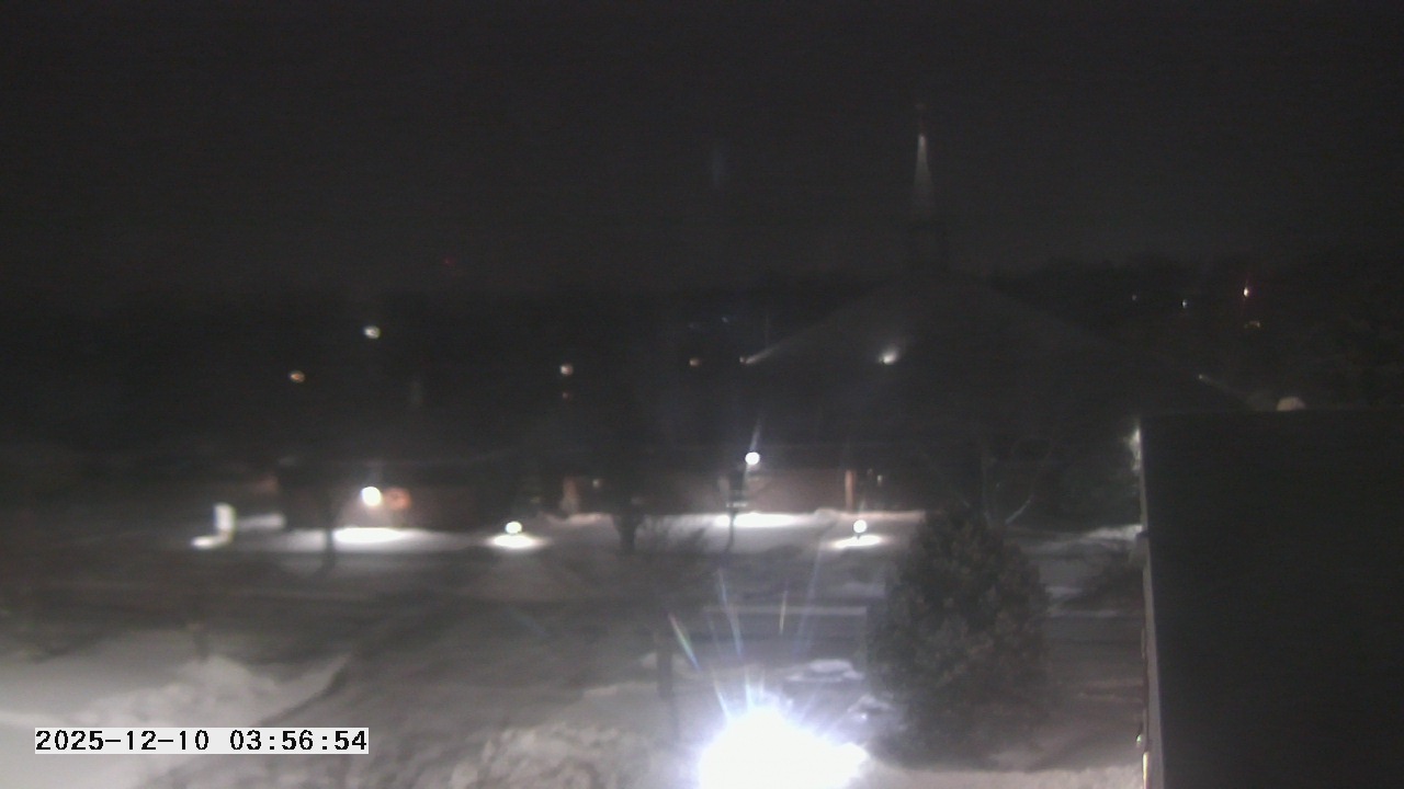 Thumbnail for current weather camera view from St. Michael Catholic School in Prior Lake, Minnesota