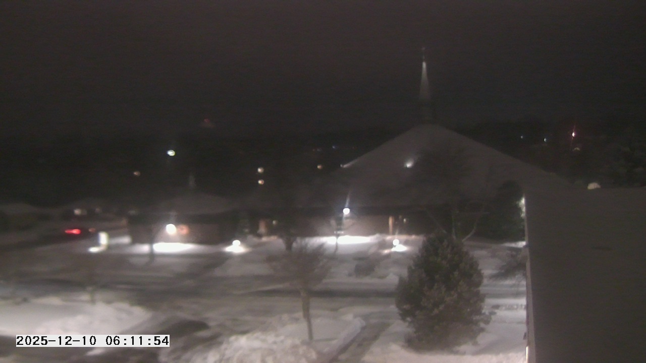 Thumbnail for current weather camera view from St. Michael Catholic School in Prior Lake, Minnesota