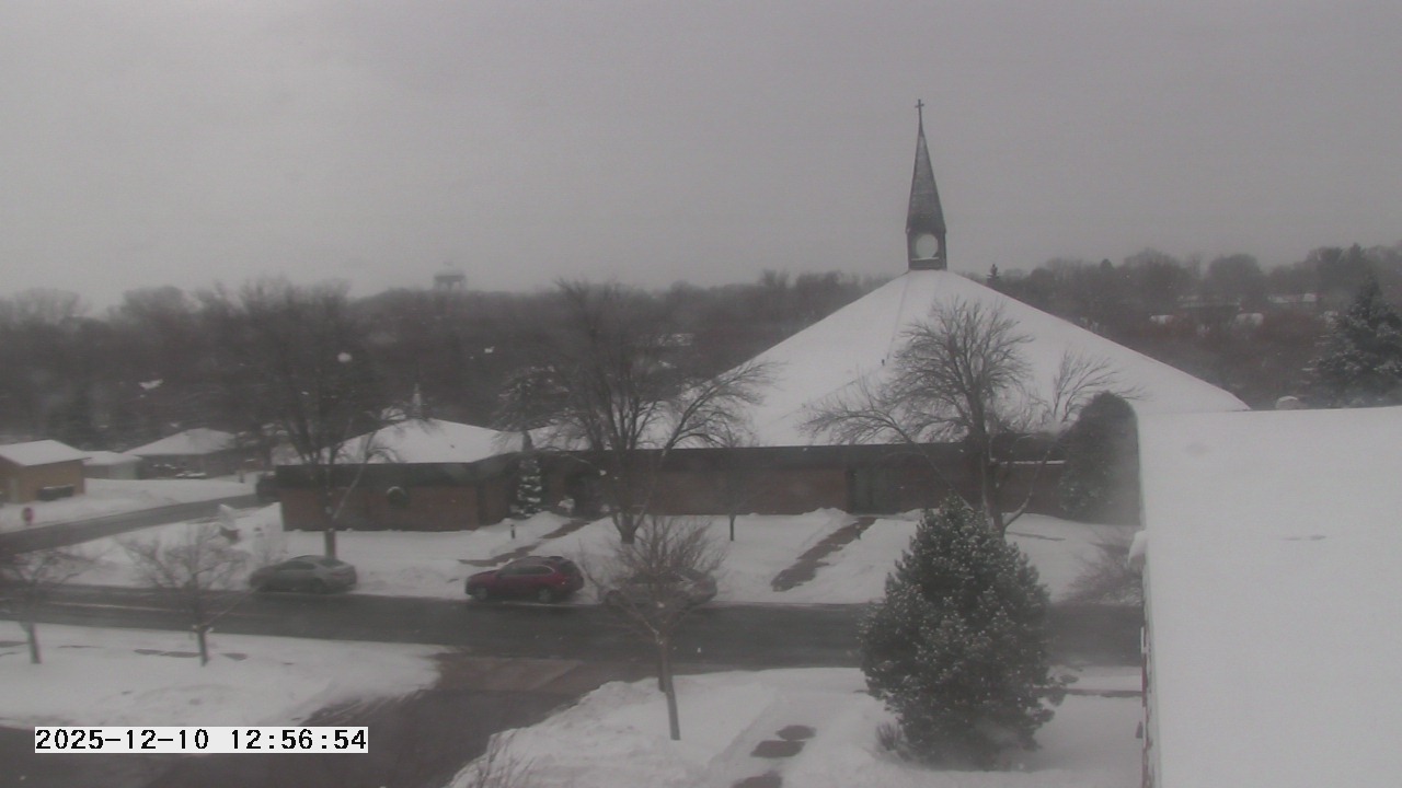 Thumbnail for current weather camera view from St. Michael Catholic School in Prior Lake, Minnesota