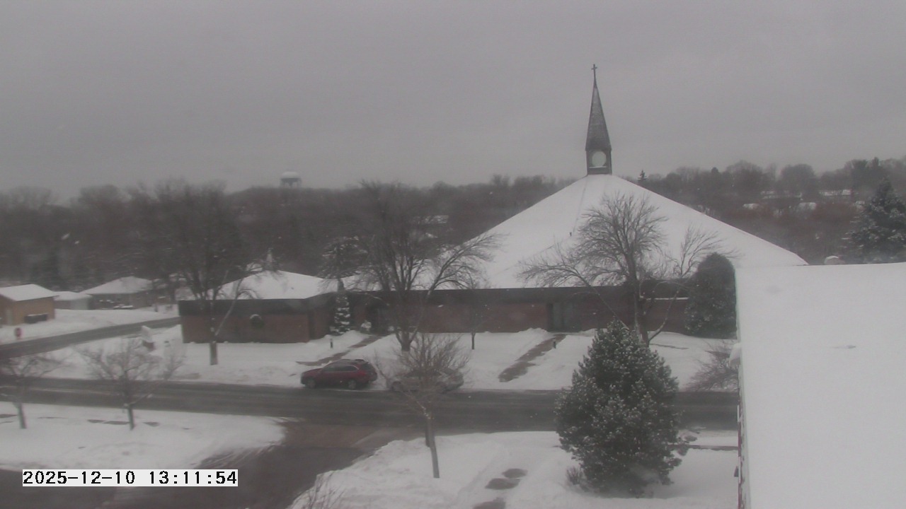 Thumbnail for current weather camera view from St. Michael Catholic School in Prior Lake, Minnesota