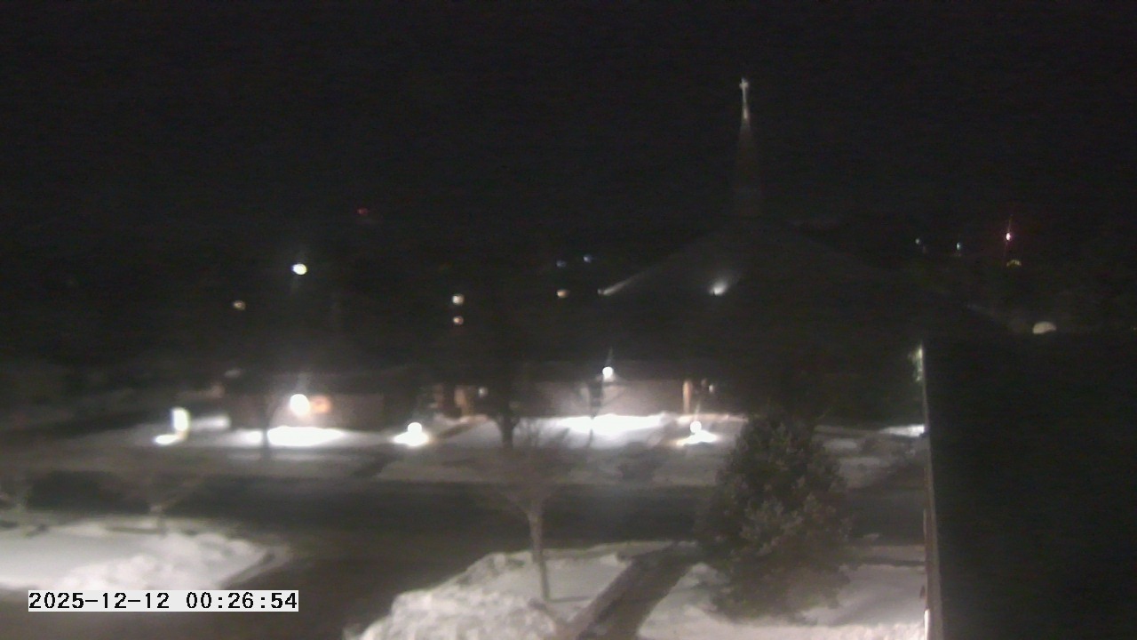 Thumbnail for current weather camera view from St. Michael Catholic School in Prior Lake, Minnesota