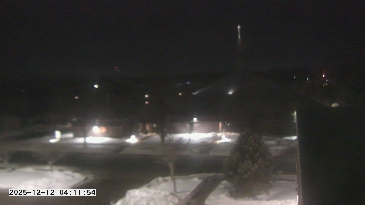 Thumbnail for current weather camera view from St. Michael Catholic School in Prior Lake, Minnesota