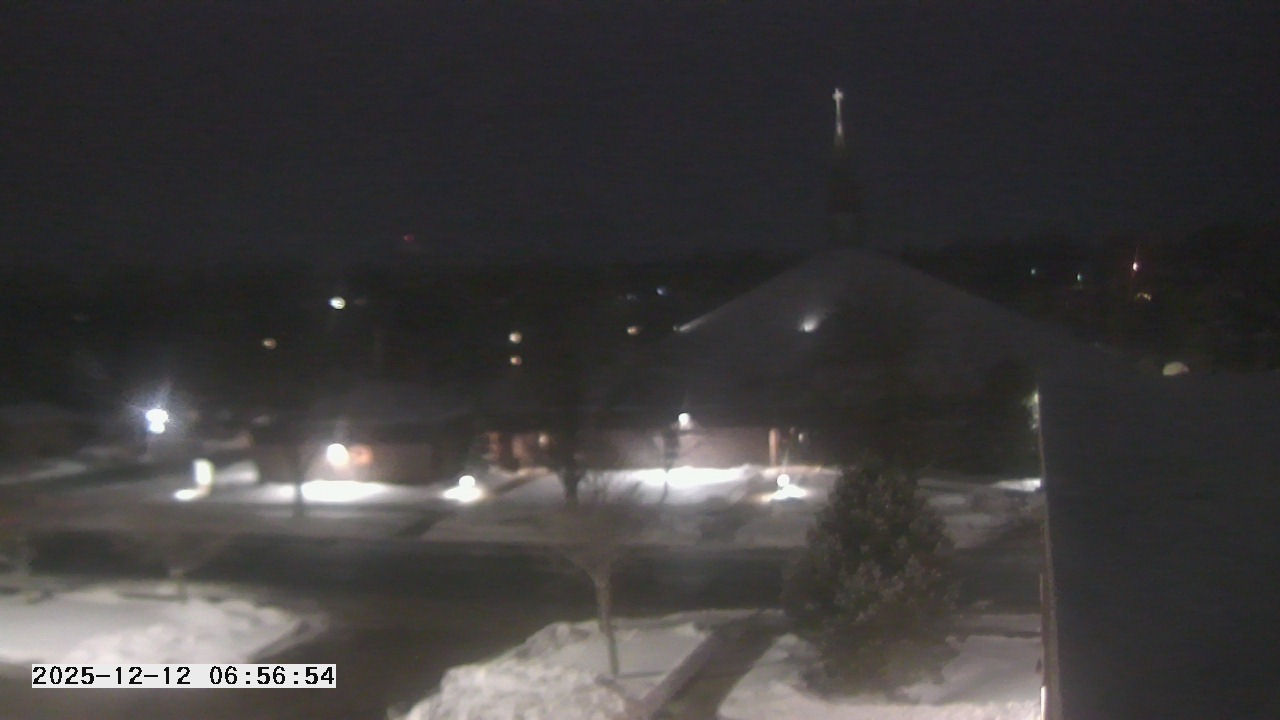 Thumbnail for current weather camera view from St. Michael Catholic School in Prior Lake, Minnesota
