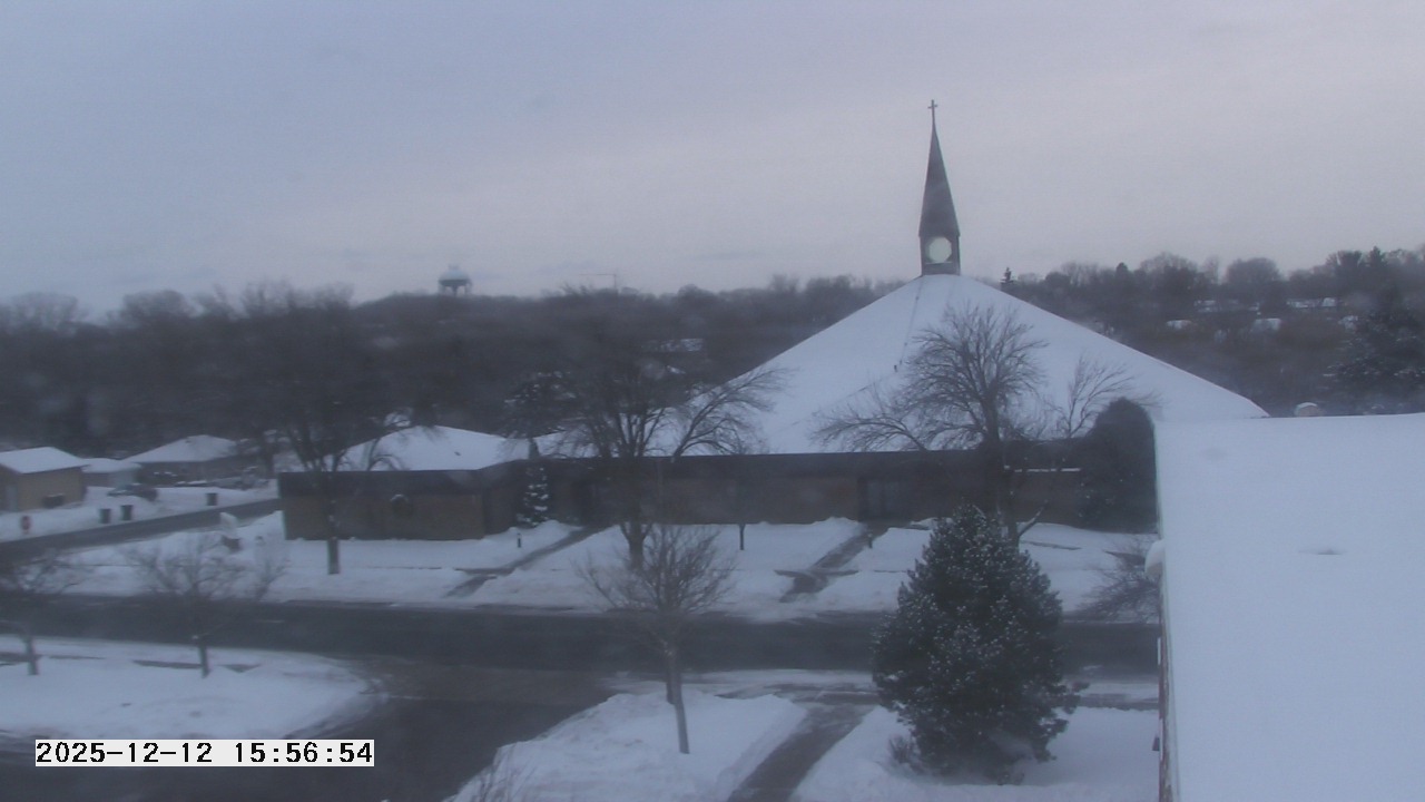 Thumbnail for current weather camera view from St. Michael Catholic School in Prior Lake, Minnesota