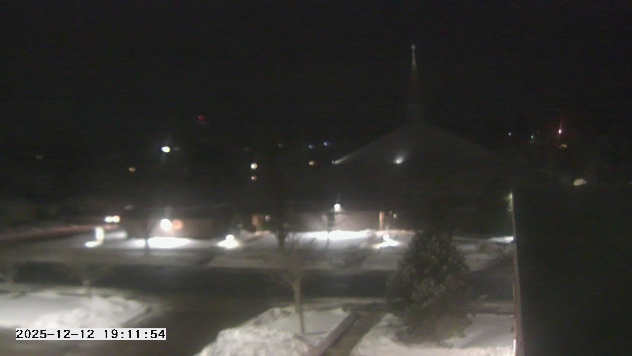 Thumbnail for current weather camera view from St. Michael Catholic School in Prior Lake, Minnesota