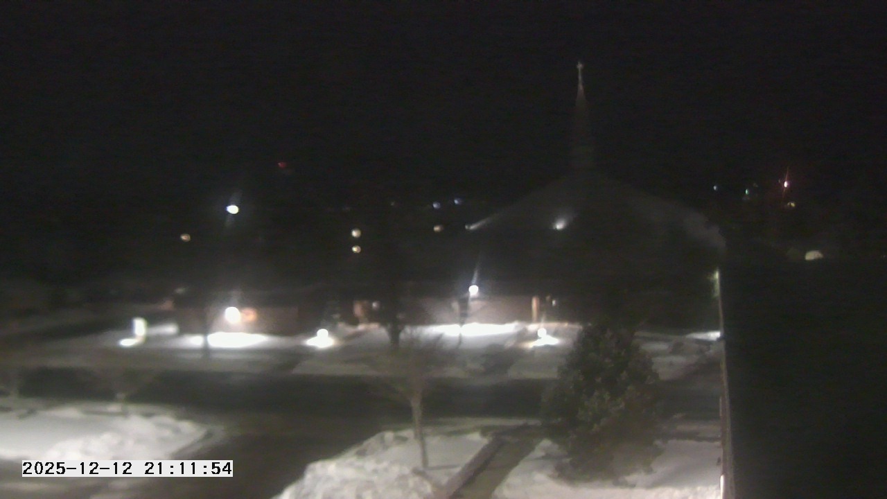 Thumbnail for current weather camera view from St. Michael Catholic School in Prior Lake, Minnesota