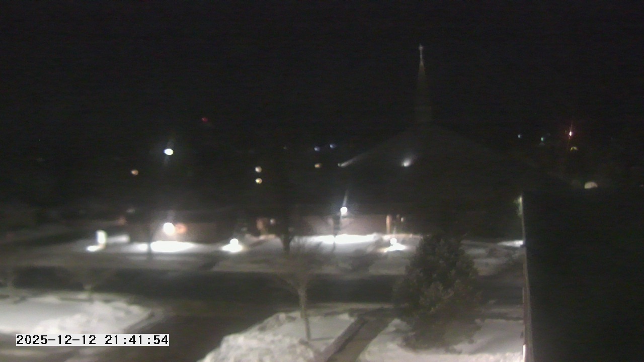 Thumbnail for current weather camera view from St. Michael Catholic School in Prior Lake, Minnesota