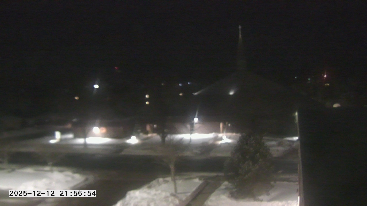 Thumbnail for current weather camera view from St. Michael Catholic School in Prior Lake, Minnesota