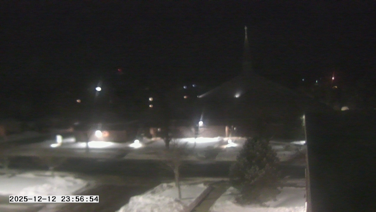 Thumbnail for current weather camera view from St. Michael Catholic School in Prior Lake, Minnesota