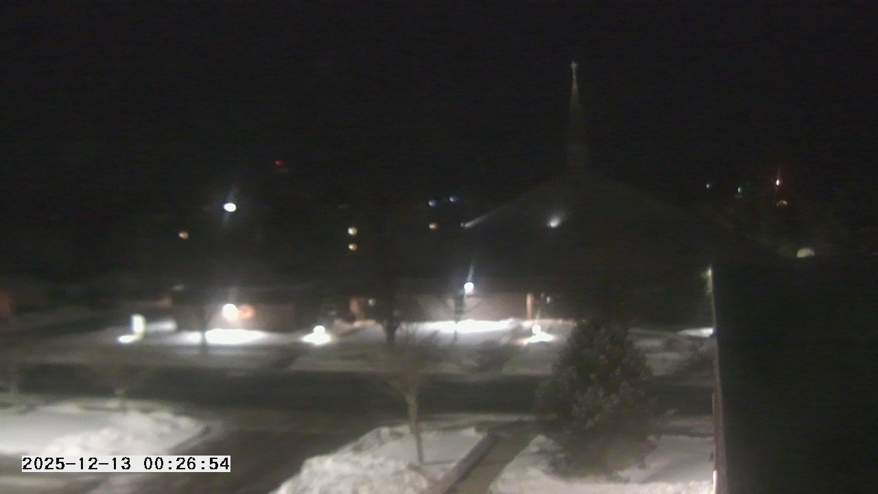 Thumbnail for current weather camera view from St. Michael Catholic School in Prior Lake, Minnesota