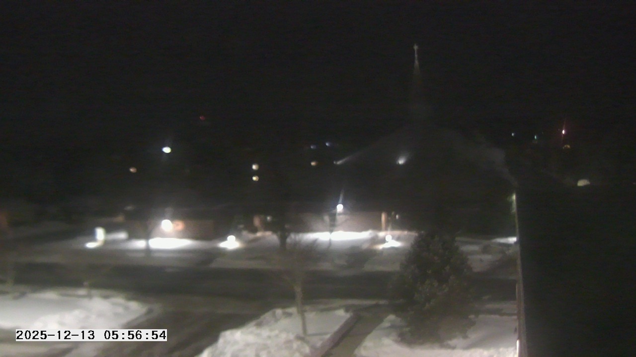 Thumbnail for current weather camera view from St. Michael Catholic School in Prior Lake, Minnesota