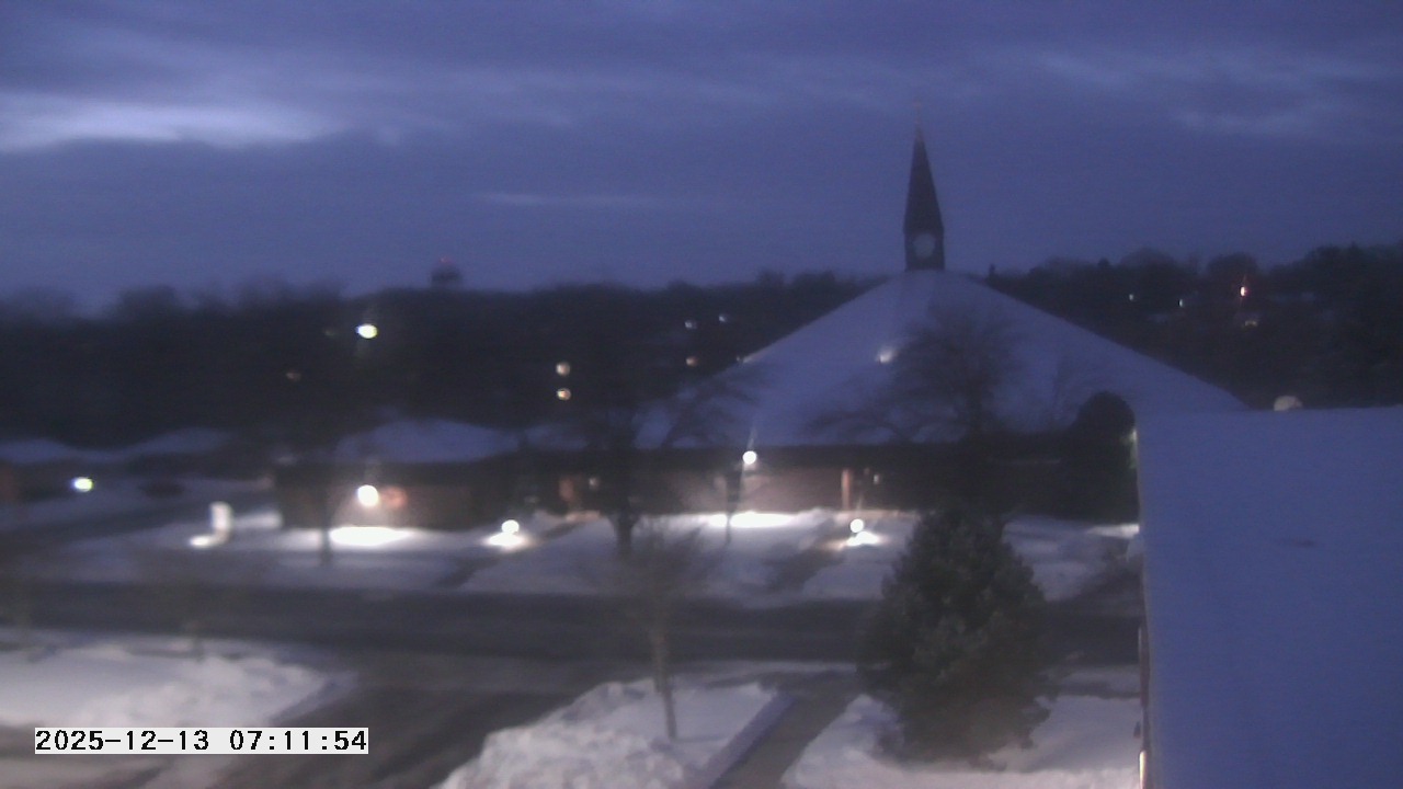Thumbnail for current weather camera view from St. Michael Catholic School in Prior Lake, Minnesota