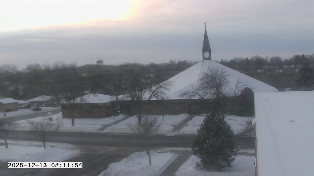 Thumbnail for current weather camera view from St. Michael Catholic School in Prior Lake, Minnesota