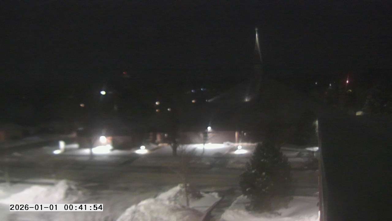 Thumbnail for current weather camera view from St. Michael Catholic School in Prior Lake, Minnesota