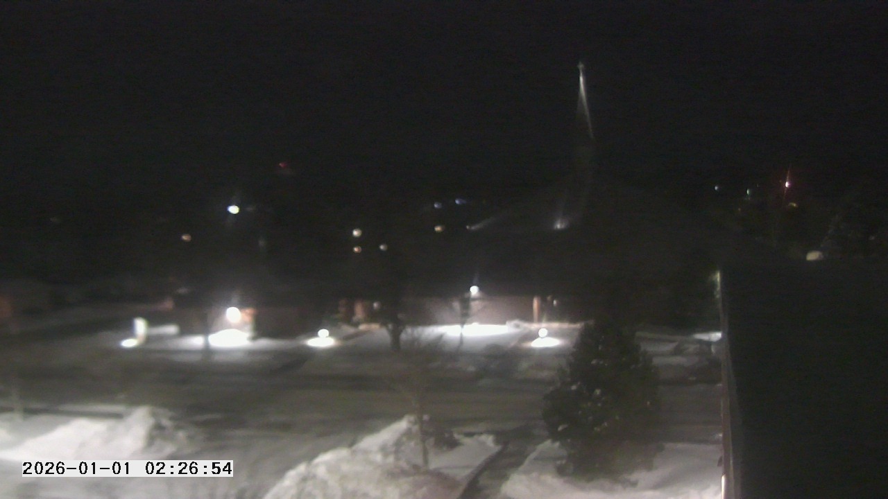 Thumbnail for current weather camera view from St. Michael Catholic School in Prior Lake, Minnesota