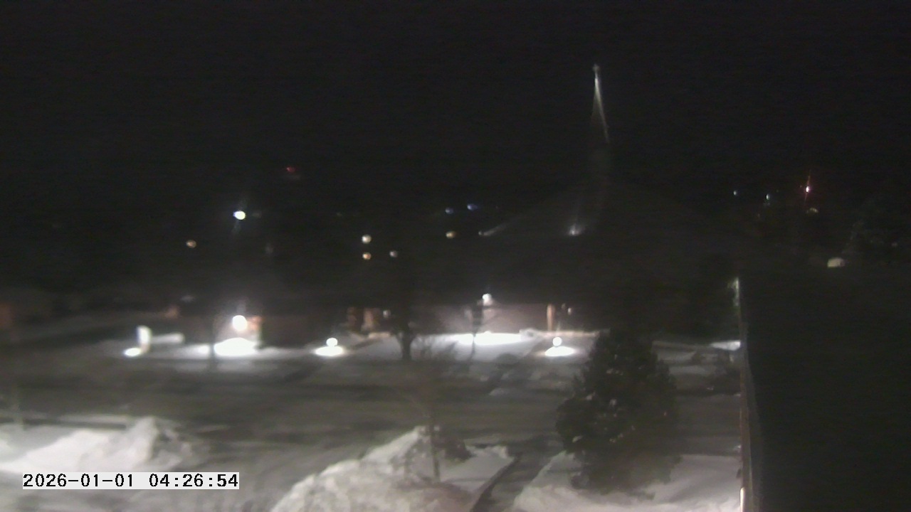 Thumbnail for current weather camera view from St. Michael Catholic School in Prior Lake, Minnesota