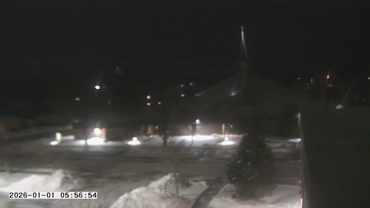 Thumbnail for current weather camera view from St. Michael Catholic School in Prior Lake, Minnesota