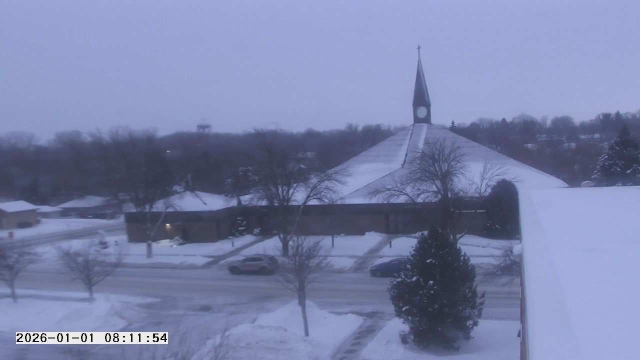 Thumbnail for current weather camera view from St. Michael Catholic School in Prior Lake, Minnesota