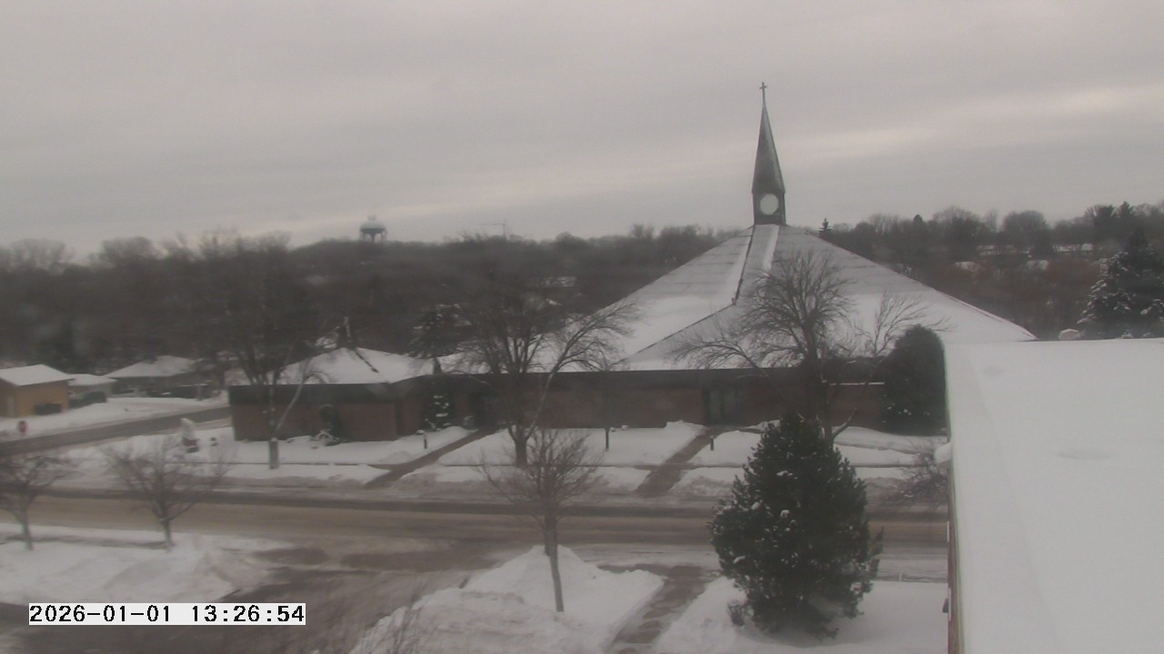 Thumbnail for current weather camera view from St. Michael Catholic School in Prior Lake, Minnesota