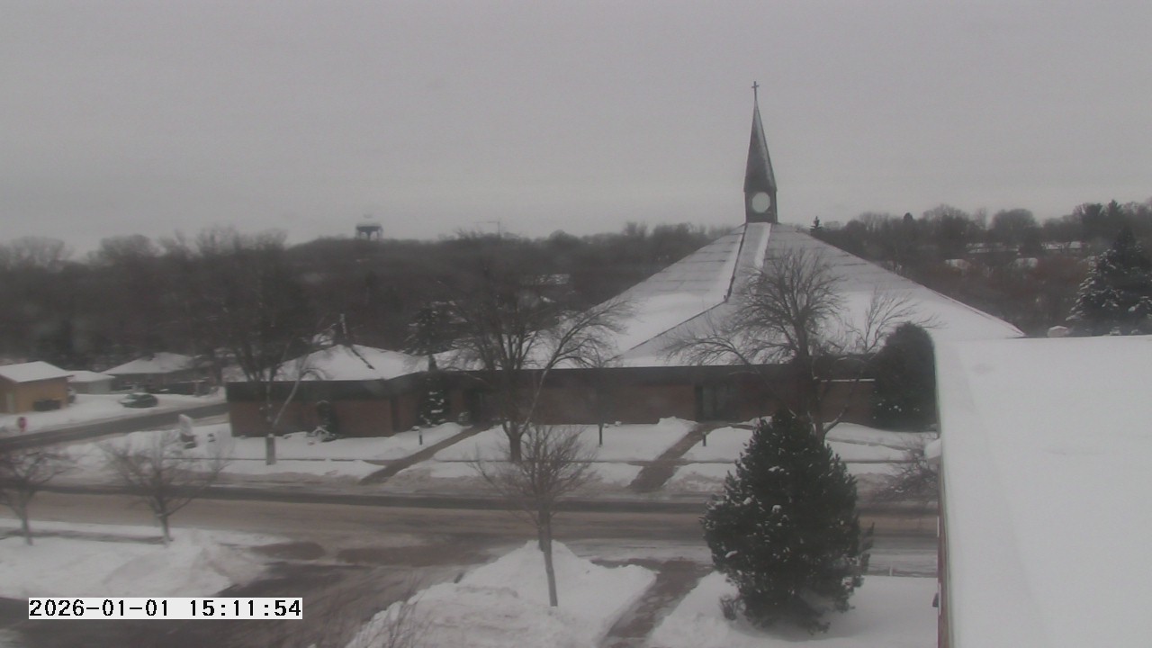 Thumbnail for current weather camera view from St. Michael Catholic School in Prior Lake, Minnesota
