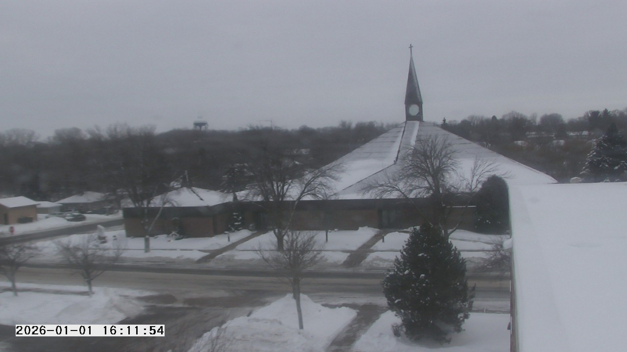 Thumbnail for current weather camera view from St. Michael Catholic School in Prior Lake, Minnesota
