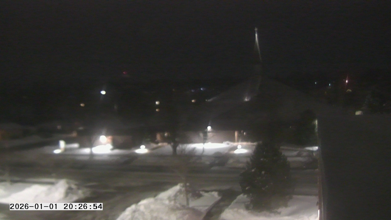 Thumbnail for current weather camera view from St. Michael Catholic School in Prior Lake, Minnesota