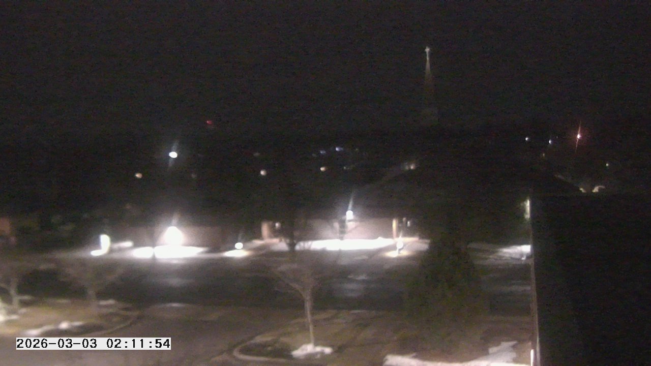 Thumbnail for current weather camera view from St. Michael Catholic School in Prior Lake, Minnesota