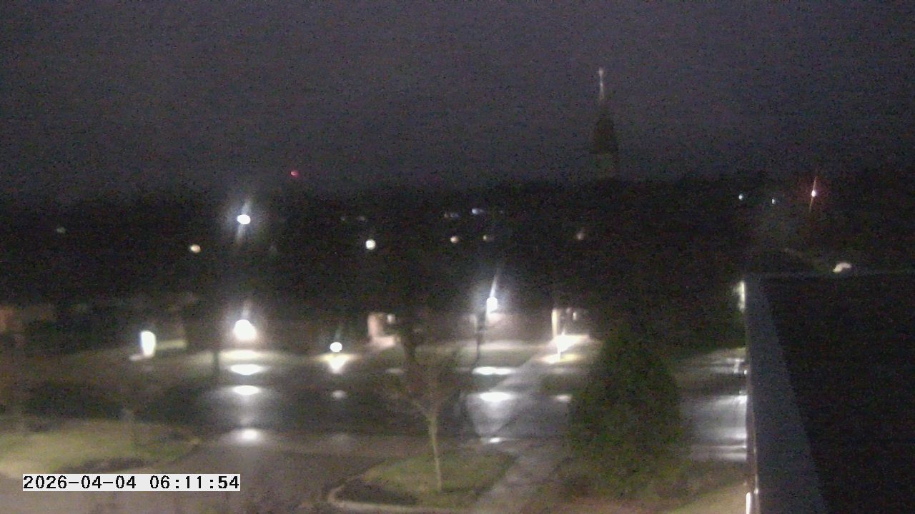 Thumbnail for current weather camera view from St. Michael Catholic School in Prior Lake, Minnesota
