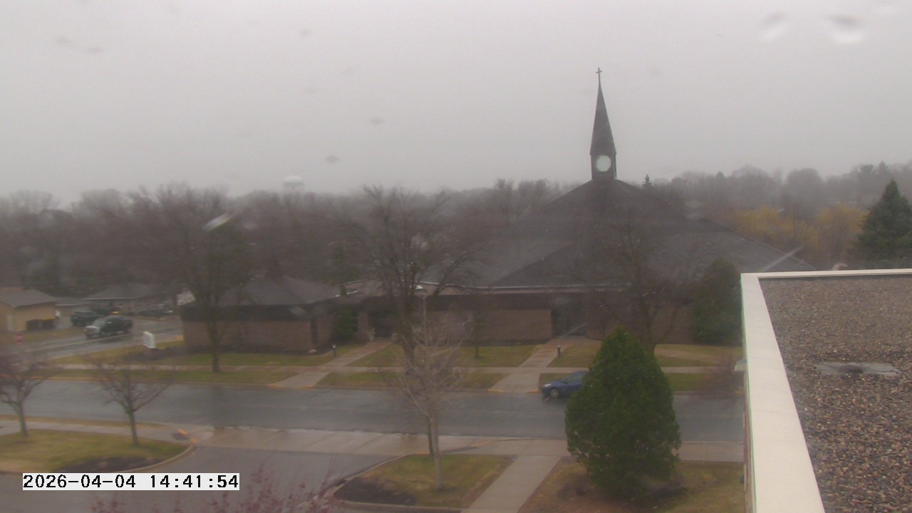 Thumbnail for current weather camera view from St. Michael Catholic School in Prior Lake, Minnesota