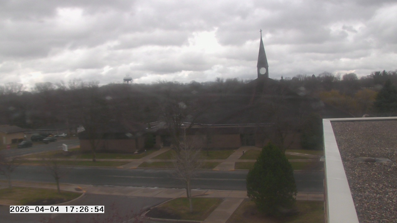 Thumbnail for current weather camera view from St. Michael Catholic School in Prior Lake, Minnesota