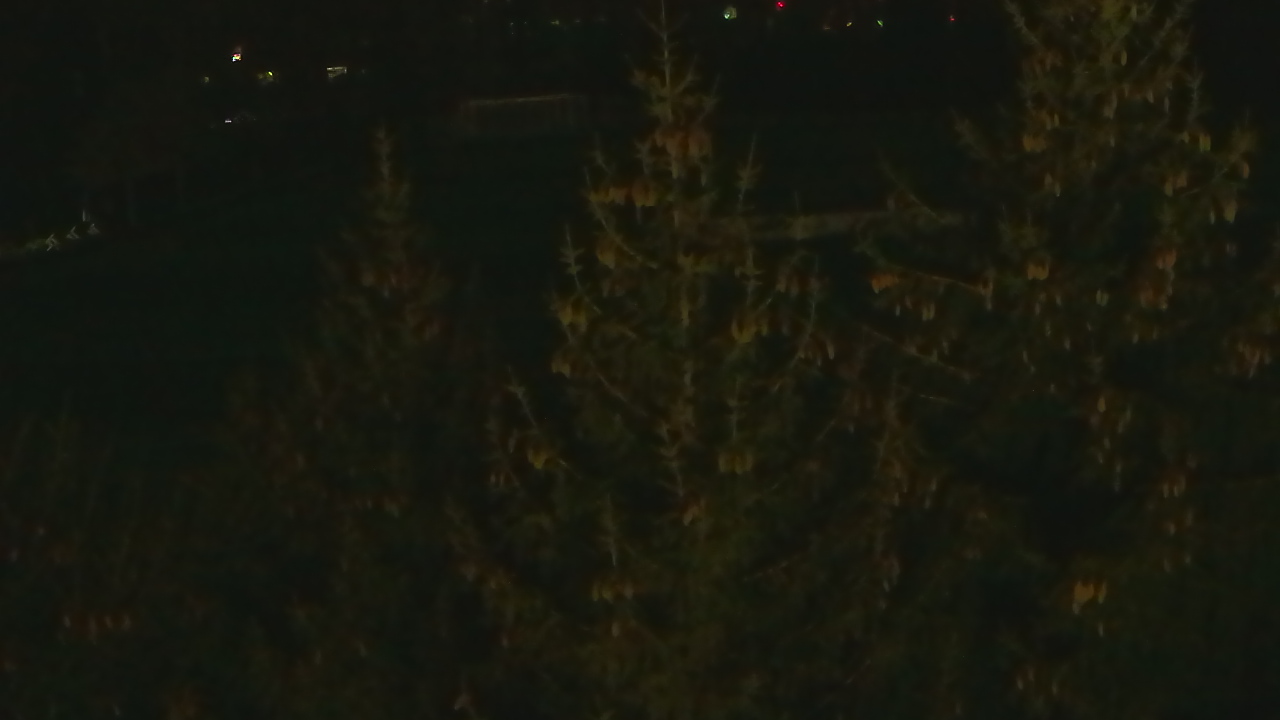 Thumbnail for current weather camera view from Stuart Country Day School in Princeton Township, New Jersey