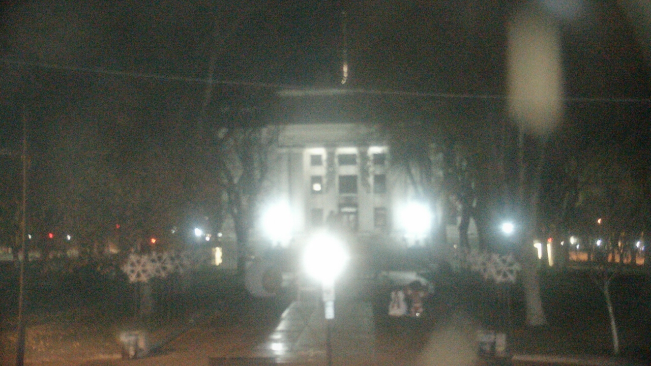 Thumbnail for current weather camera view from Prescott Courthouse Square in Prescott, Arizona