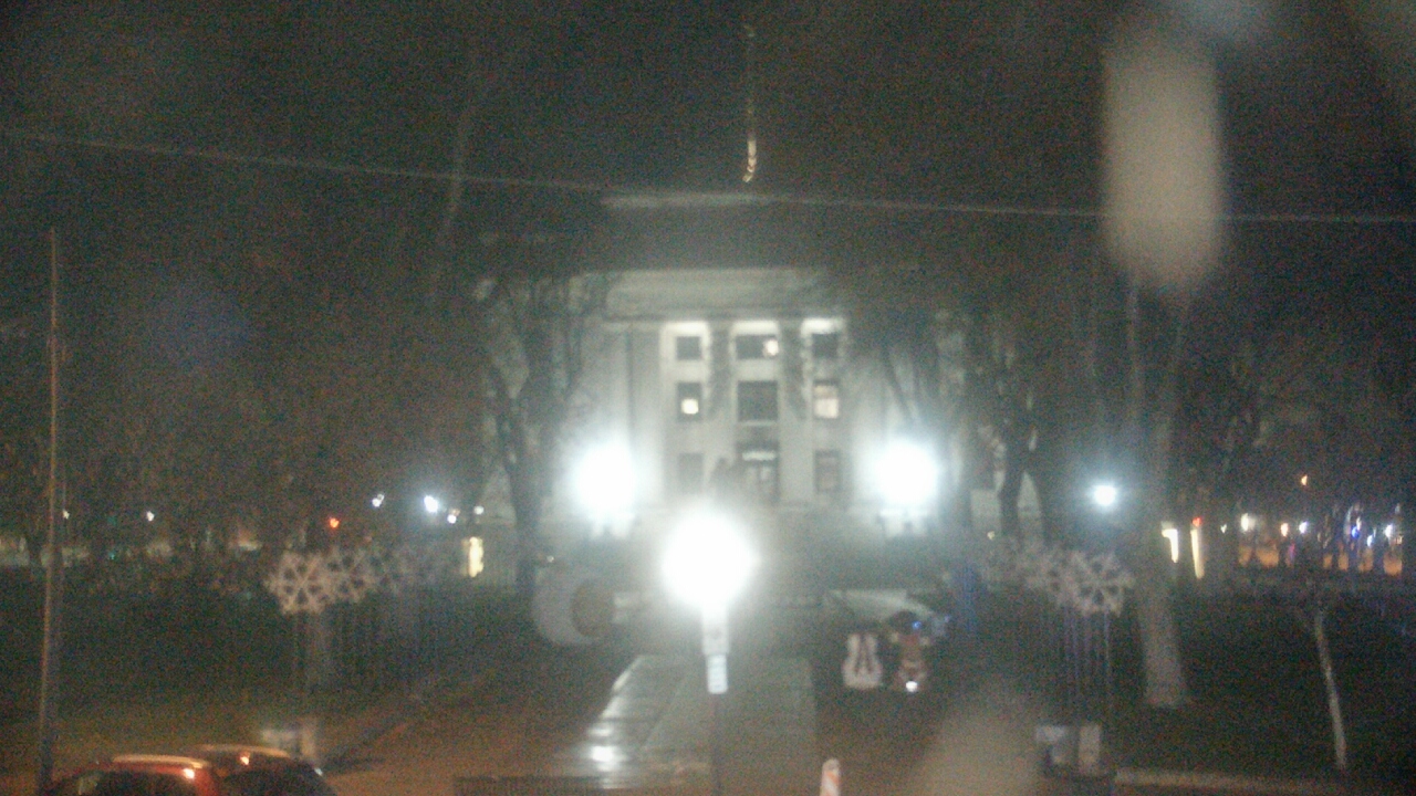Thumbnail for current weather camera view from Prescott Courthouse Square in Prescott, Arizona