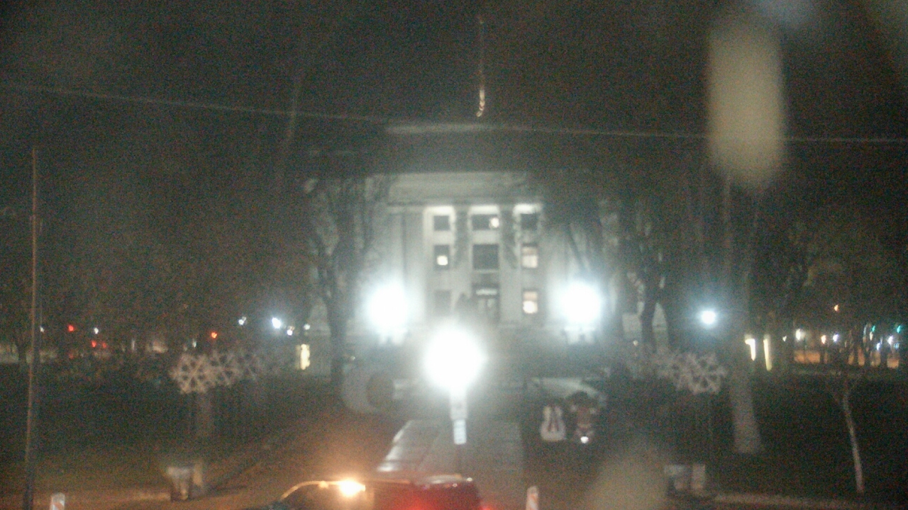 Thumbnail for current weather camera view from Prescott Courthouse Square in Prescott, Arizona