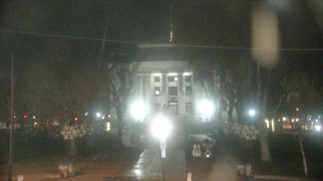 Thumbnail for current weather camera view from Prescott Courthouse Square in Prescott, Arizona