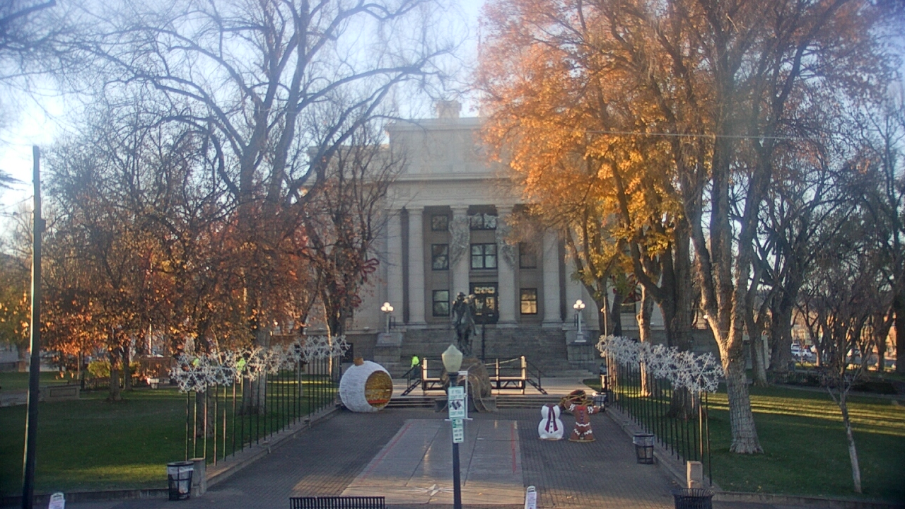 Thumbnail for current weather camera view from Prescott Courthouse Square in Prescott, Arizona