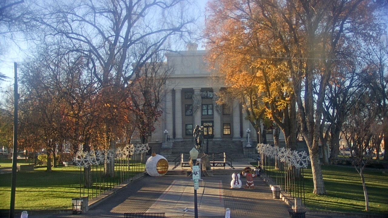 Thumbnail for current weather camera view from Prescott Courthouse Square in Prescott, Arizona