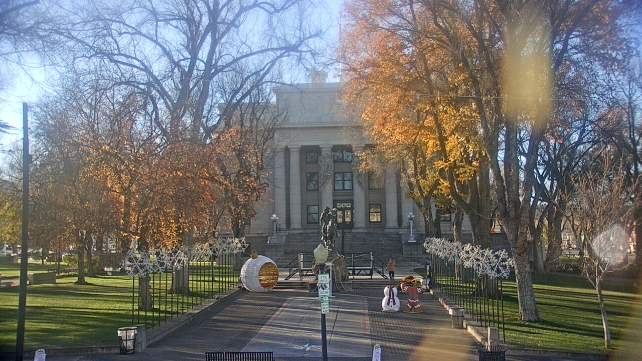 Thumbnail for current weather camera view from Prescott Courthouse Square in Prescott, Arizona