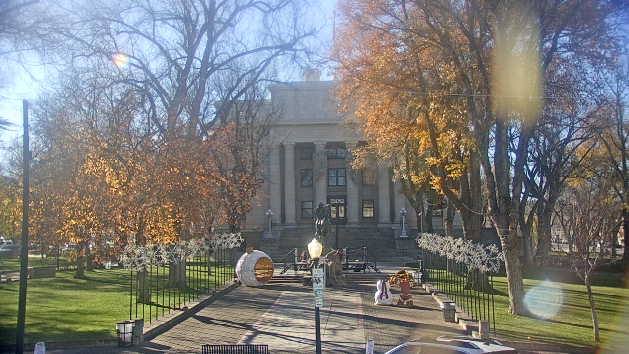 Thumbnail for current weather camera view from Prescott Courthouse Square in Prescott, Arizona
