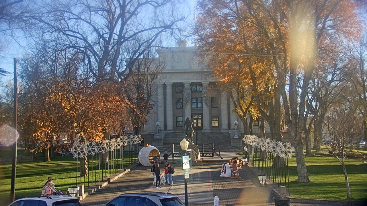 Thumbnail for current weather camera view from Prescott Courthouse Square in Prescott, Arizona