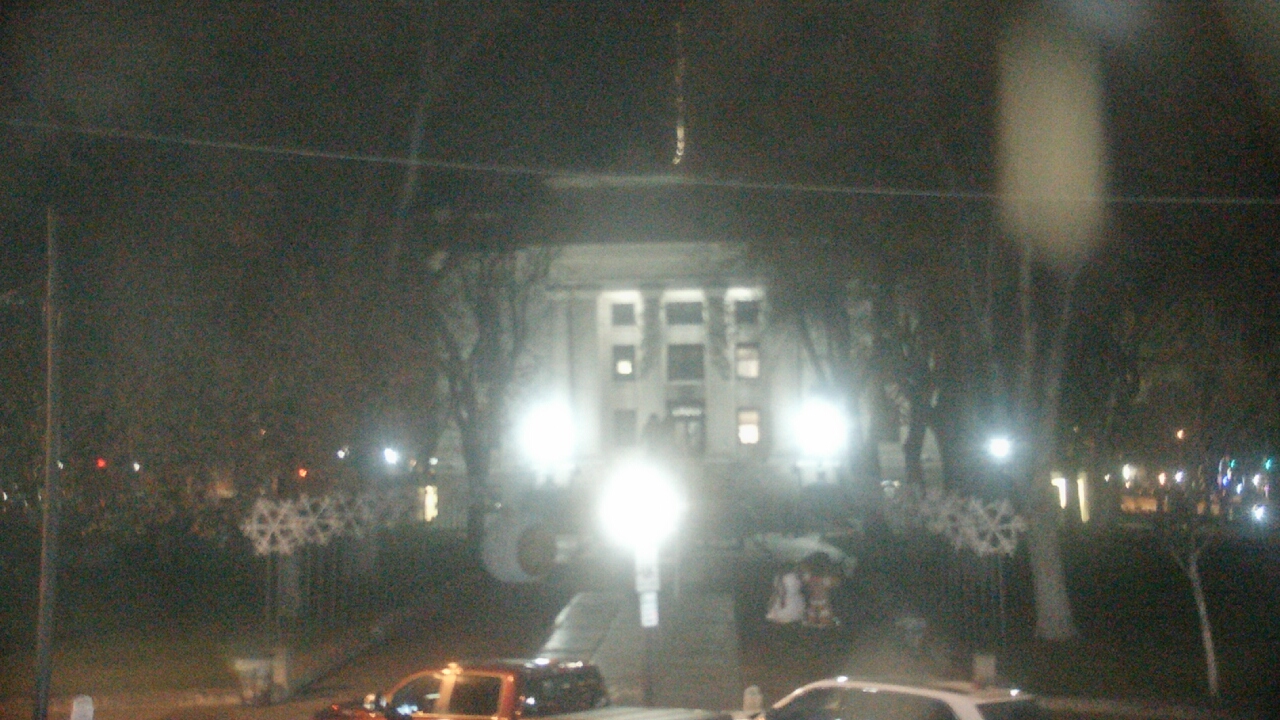 Thumbnail for current weather camera view from Prescott Courthouse Square in Prescott, Arizona