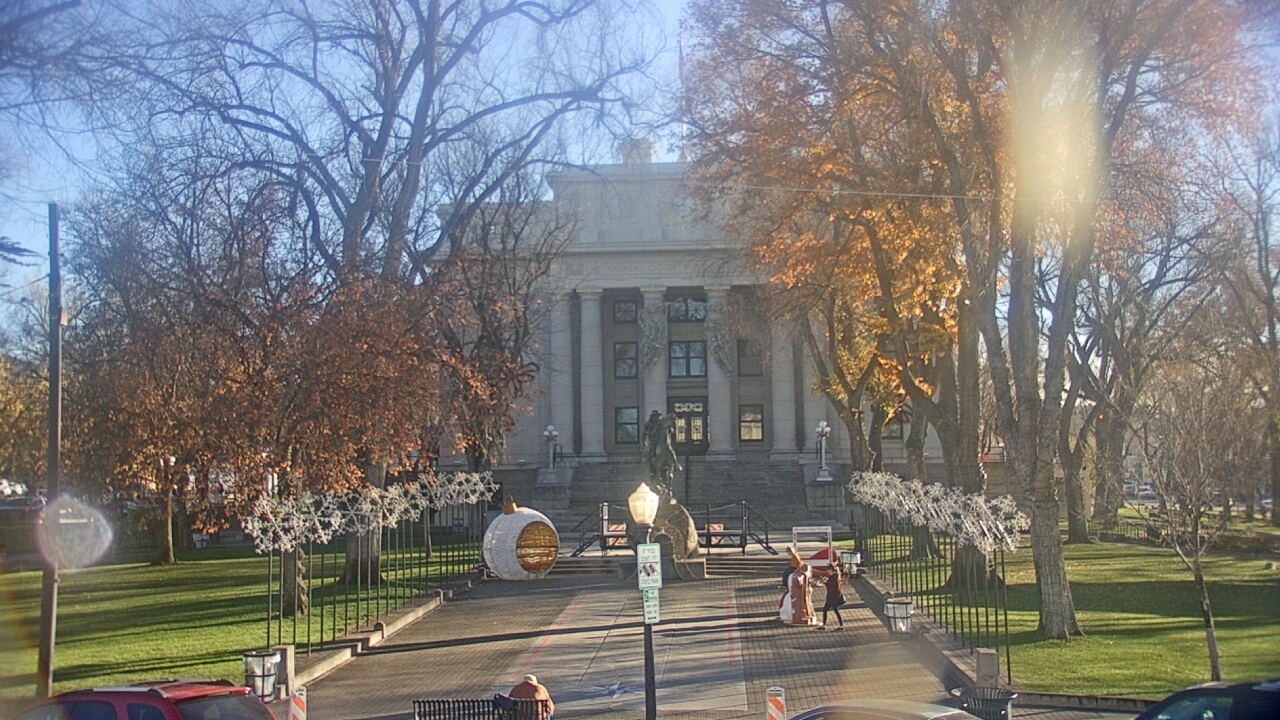 Thumbnail for current weather camera view from Prescott Courthouse Square in Prescott, Arizona