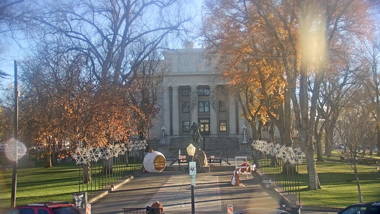Thumbnail for current weather camera view from Prescott Courthouse Square in Prescott, Arizona