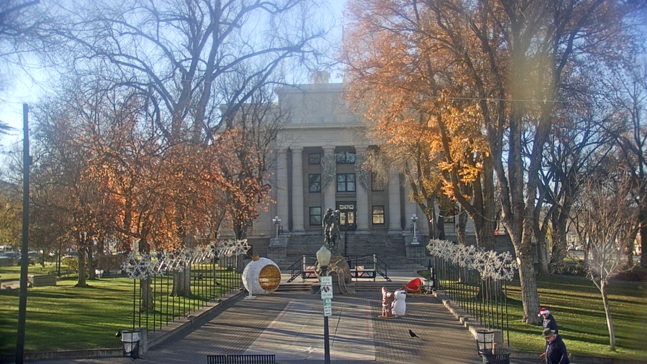 Thumbnail for current weather camera view from Prescott Courthouse Square in Prescott, Arizona