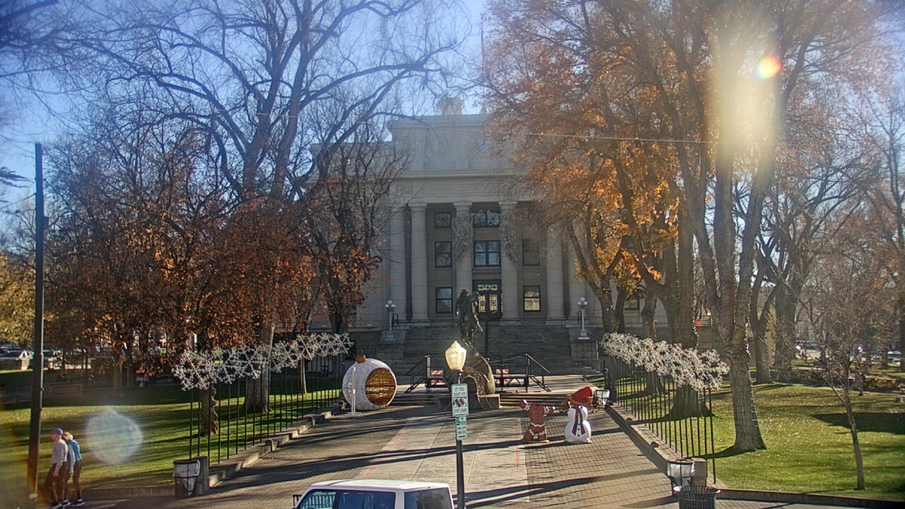 Thumbnail for current weather camera view from Prescott Courthouse Square in Prescott, Arizona