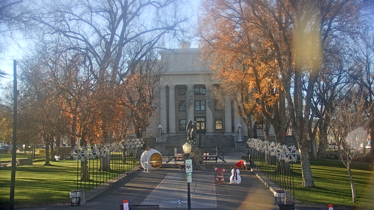 Thumbnail for current weather camera view from Prescott Courthouse Square in Prescott, Arizona