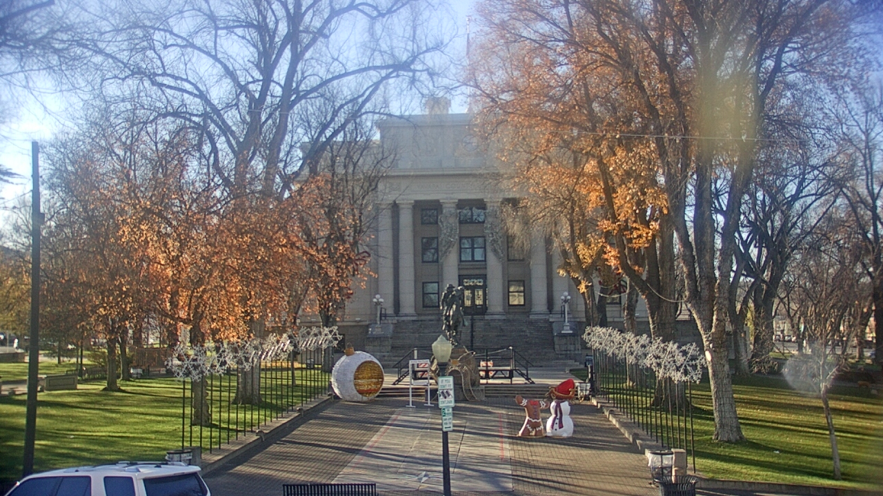 Thumbnail for current weather camera view from Prescott Courthouse Square in Prescott, Arizona