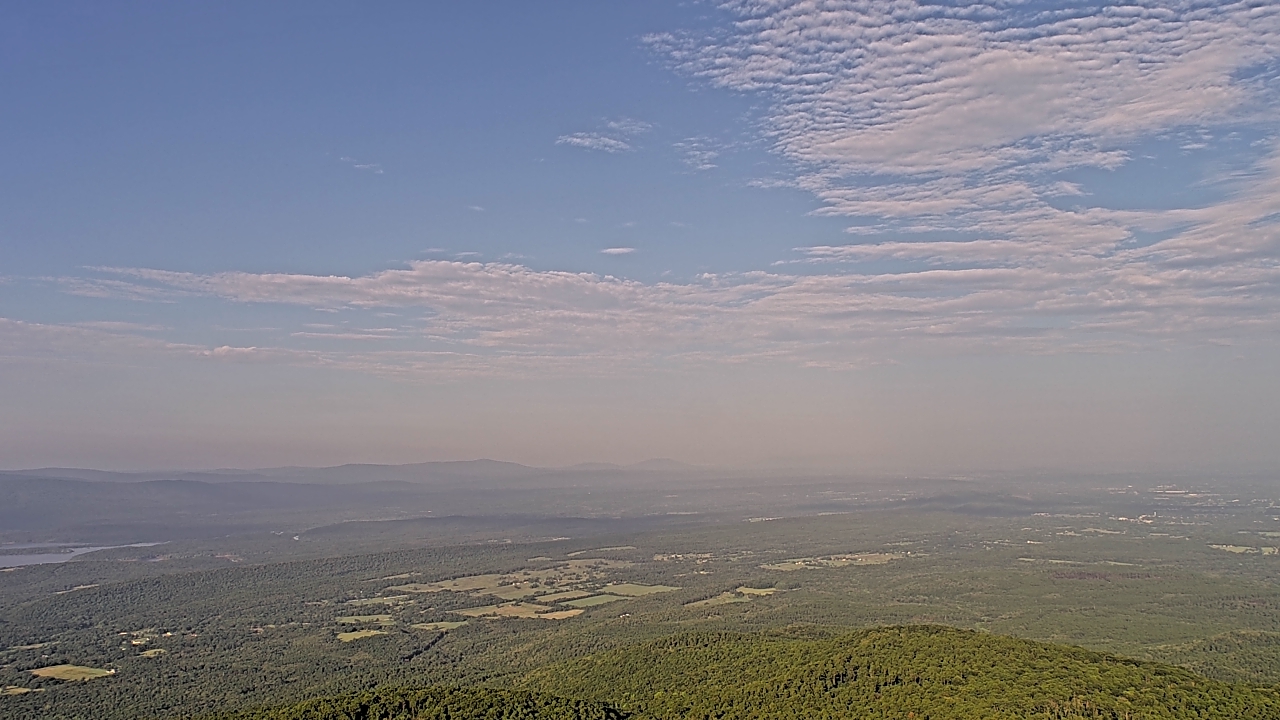 Thumbnail for current weather camera view from Mount Mazazine in Havana, Arkansas