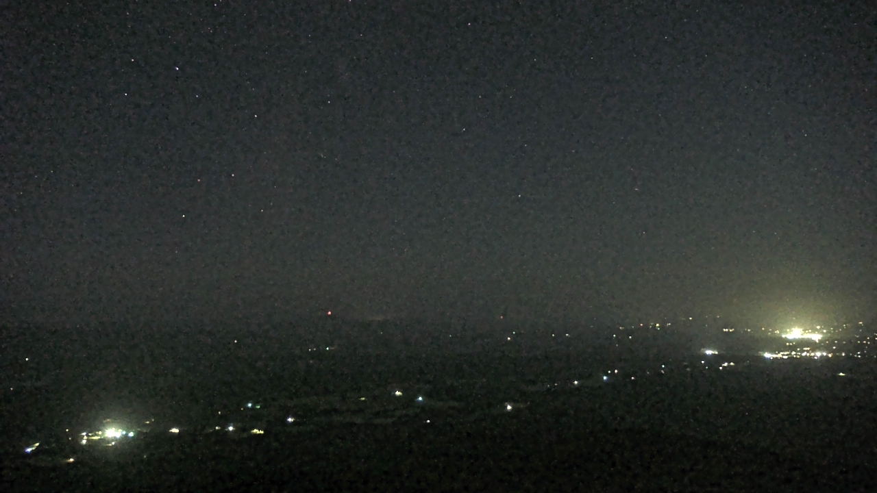 Thumbnail for current weather camera view from Mount Mazazine in Havana, Arkansas