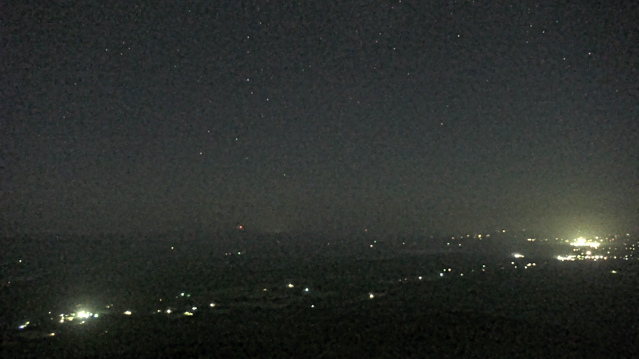 Thumbnail for current weather camera view from Mount Mazazine in Havana, Arkansas